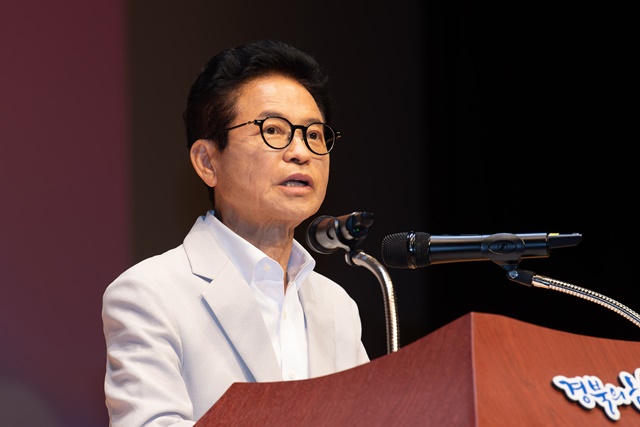 이철우 경북도지사, 도정 복귀 후 첫 직원 소통